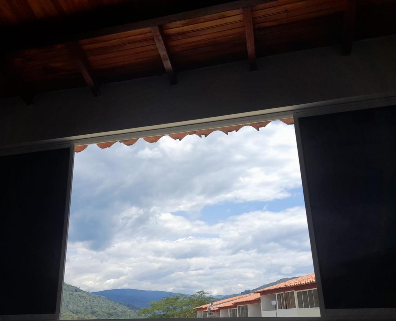 Apartamento De Lujo 圣希尔 外观 照片